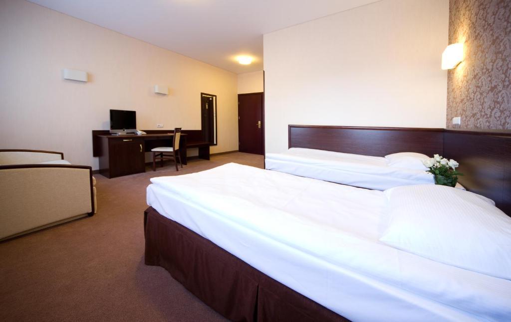 Hotel Centrum Kwidzyn Phòng bức ảnh